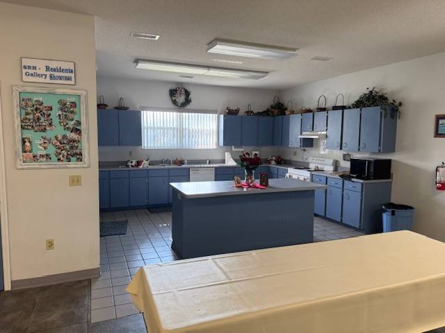 8 Captain Kidd Lane a Winter Haven, FL Mobile or Manufactured Home for Sale